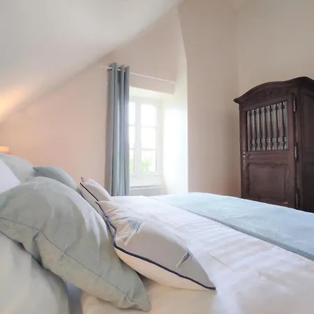 Le Logis De La Tour * Montepilloy